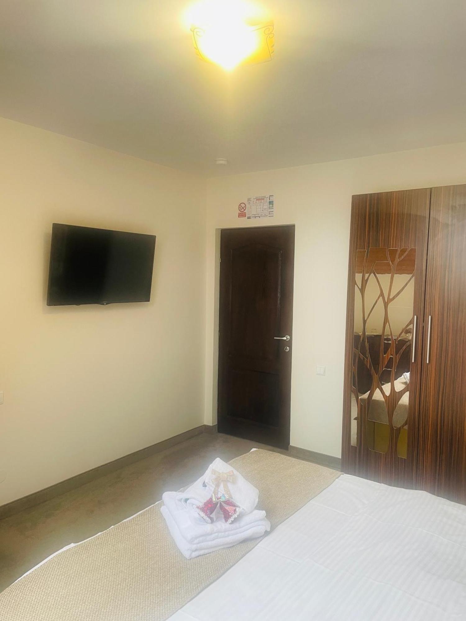 Casa Carmen Hotel Dorna-Arini Kültér fotó